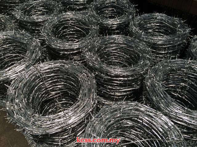 Roll of barbed wire